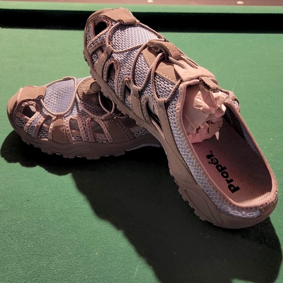 Propét Discovery Slide Shoes/Sandels - Picture 1 of 4